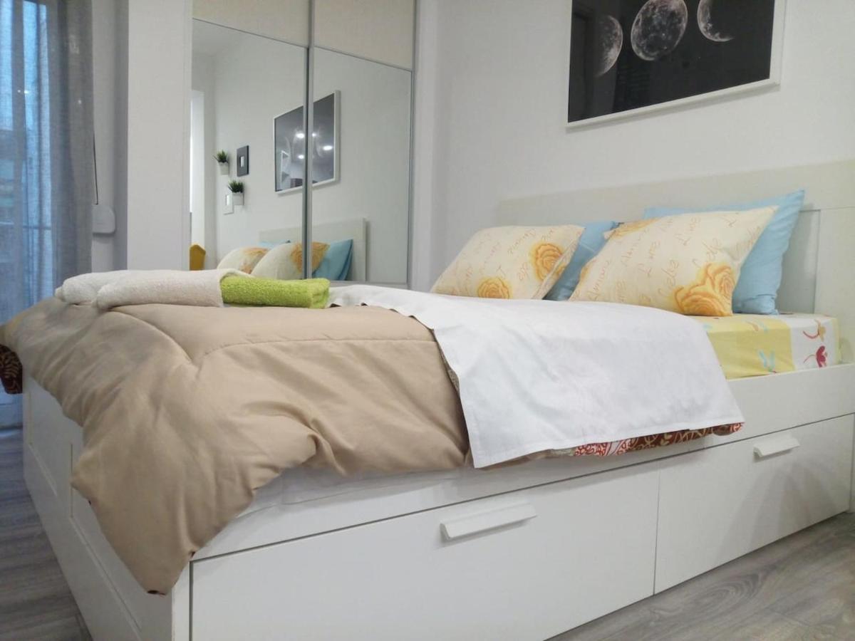 Cozy Studio Near Victoria Metro Station Athen Exterior foto