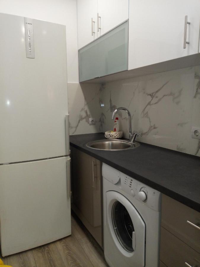 Cozy Studio Near Victoria Metro Station Athen Exterior foto