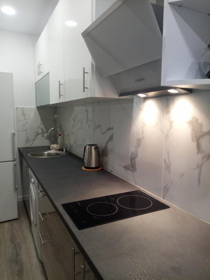 Cozy Studio Near Victoria Metro Station Athen Exterior foto